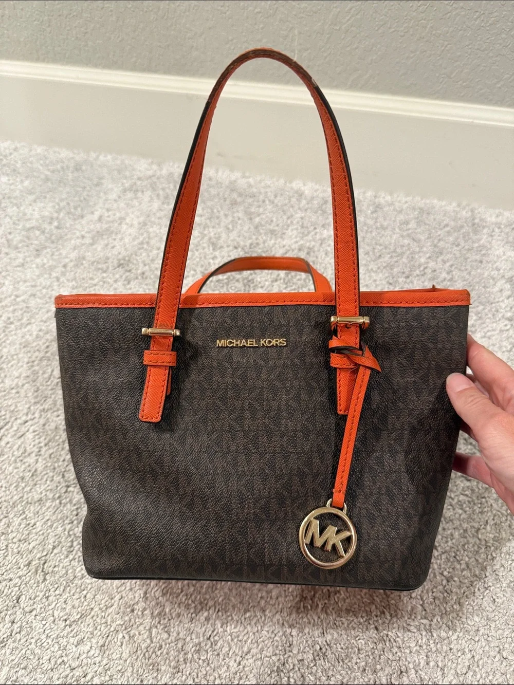 Michael Kors Jet Set Travel purse